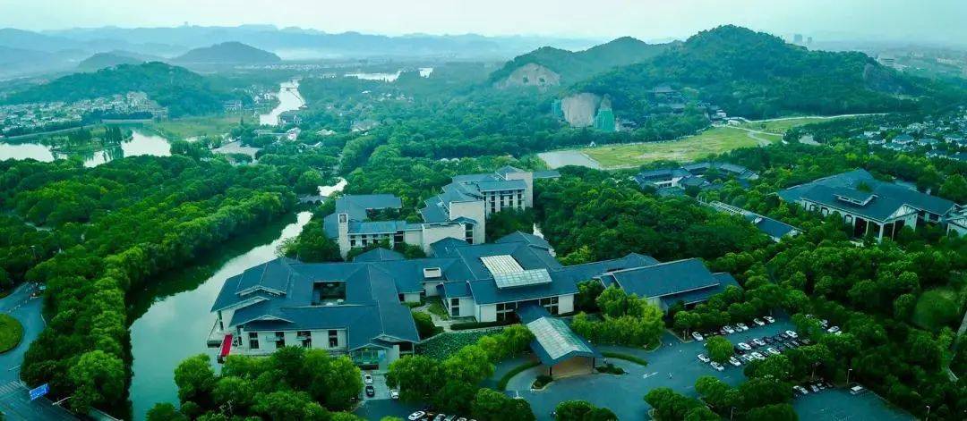风水说：气吉、局吉、形吉构成住宅上好风水