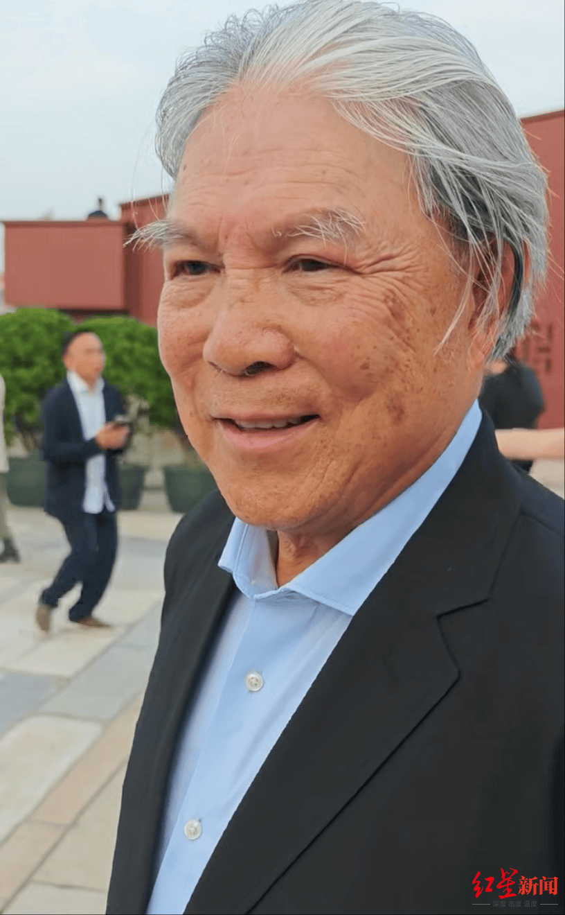 霍震霆：在阅兵仪式中<strong></p>
<p>shib币价格今日行情</strong>，看到了国家的国防能力和国家发展