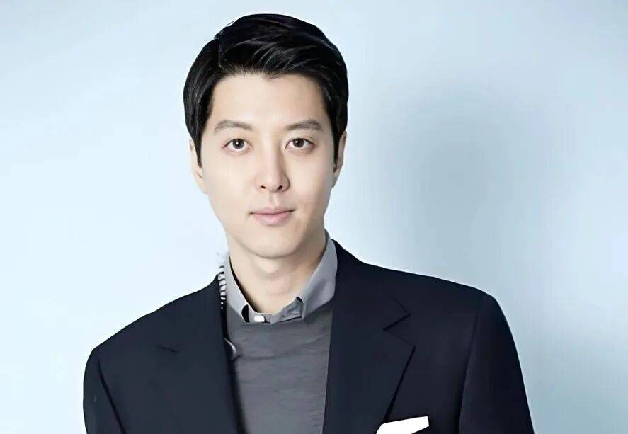 知名男演员自曝患罕见病<strong></p>
<p>tp钱包下载</strong>，“连呼吸都痛”