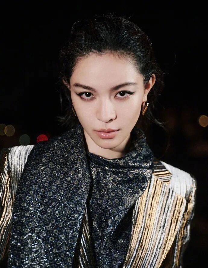 时装周上的女明星<strong></p>
<p>tp钱包官网下载</strong>，秋冬氛围感一键封顶！
