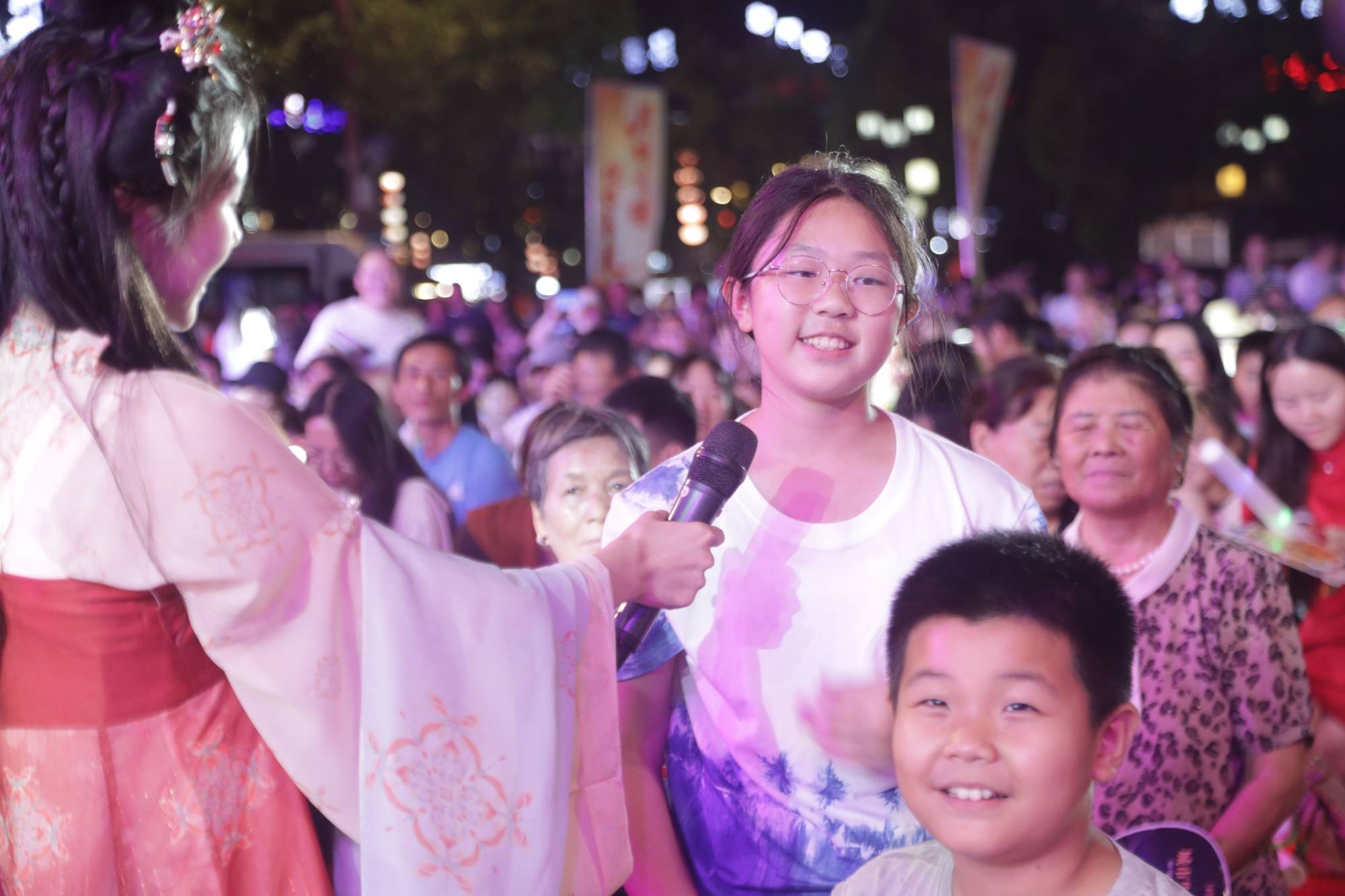 月映火塘 悦唱荔波<strong></p>
<p>tp钱包安卓版</strong>！这场中秋音乐晚会点燃团圆夜