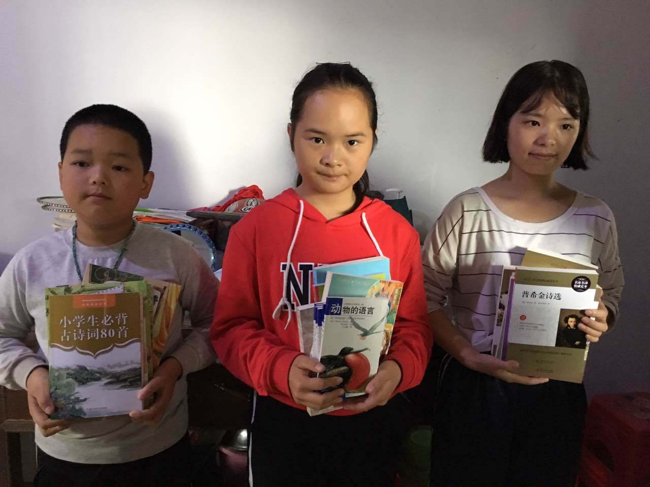 那个让老师骄傲的“调皮”班级！30年同学聚会<strong></p>
<p>tp钱包官网</strong>，还伴有一封来自贵州的感谢信
