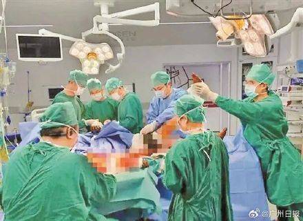 爆燃<strong></p>
<p>tp钱包怎么下载</strong>！深圳一男子电动自行车充电30秒全身烧伤90%
