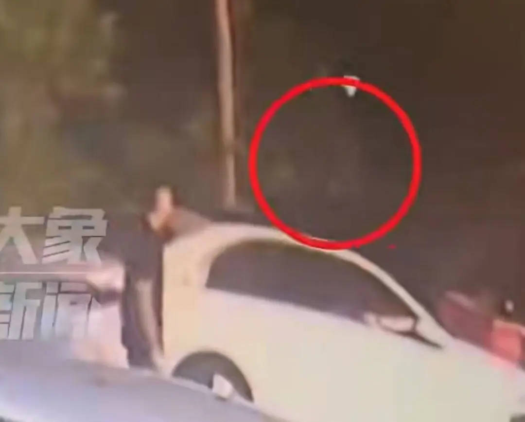 6人开奔驰去餐馆消费370元逃单<strong></p>
<p>tp钱包安卓版官方下载</strong>，老板：追出去只扫了50元