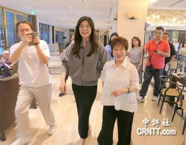 到底支持谁当党主席？当着郑丽文的面<strong></p>
<p>tp钱包安全吗</strong>，洪秀柱说出了自己的答案
