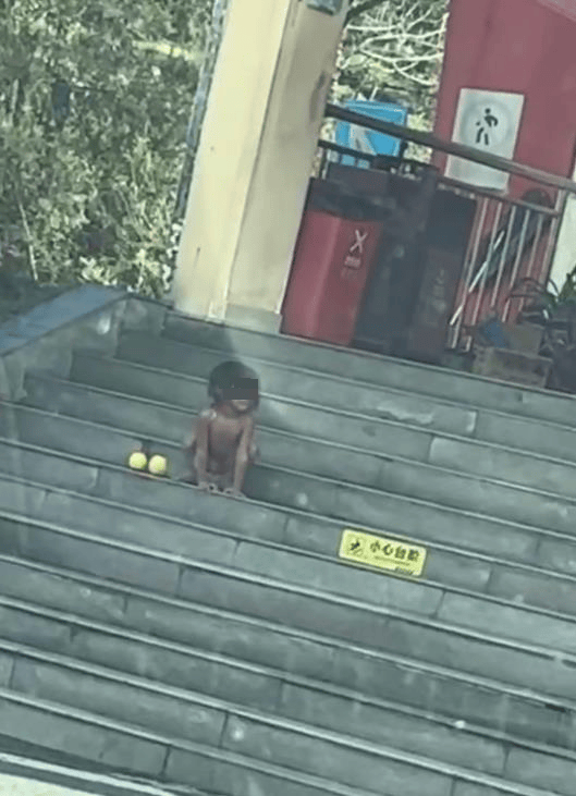大理回应高速上有家庭带“野人小孩”：父母坚持让娃亲近自然<strong></p>
<p>tp钱包安全吗</strong>，生活暂无困难，没虐待
