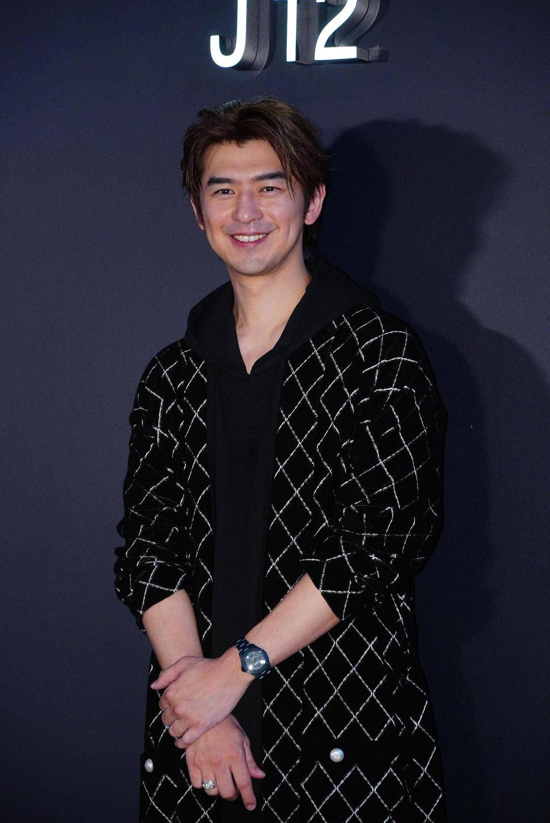 修杰楷、陈柏霖等艺人被拘提<strong></p>
<p>tp钱包app下载安装</strong>，贾静雯回应：小孩受到惊吓