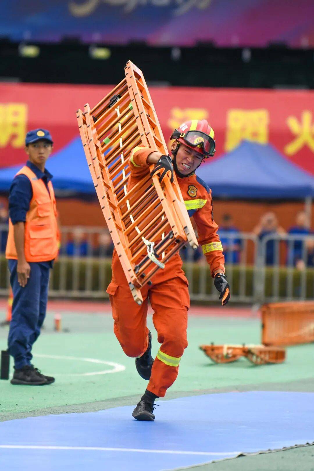 燃动赛场<strong></p>
<p>trx app最新版本</strong>！三明消防激战 2025全省岗位练兵“龙虎榜”比武