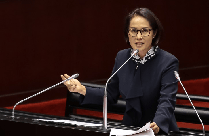 台湾人<strong></p>
<p>trx</strong>,难道不是中国人?