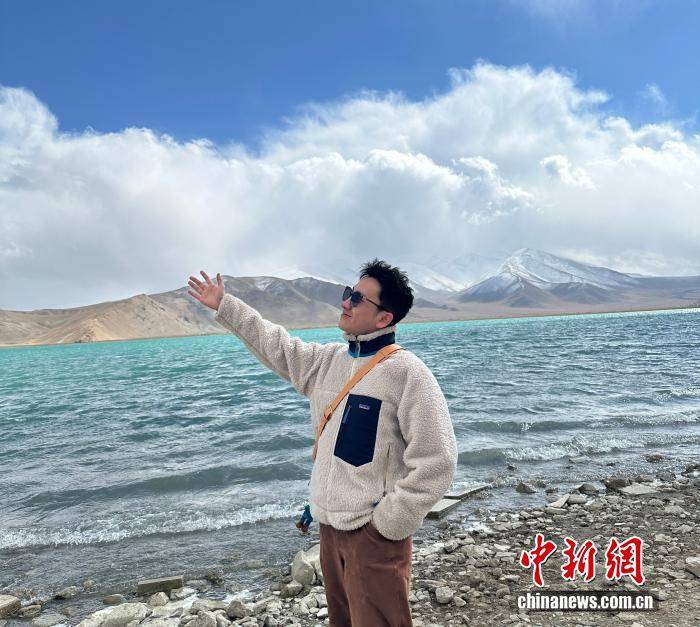 台湾IP涌入《没出息》评论区:<strong></p>
<p>trx</strong>我在台湾我要回家