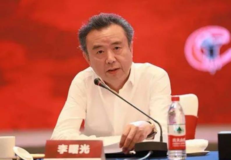 五粮液原董事长李曙光被“双开”:贪婪腐化<strong></p>
<p>trx价格</strong>,为他人在获取酒类经销权等方面谋取利益