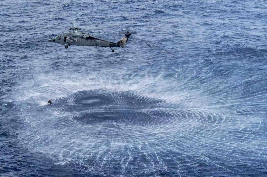 美海军在南海连摔两架飞机<strong></p>
<p>usdt</strong>，因电磁攻击？中国军号发文