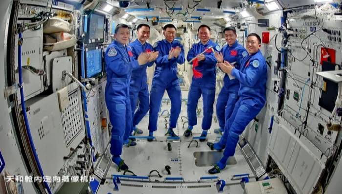 疑似遭空间微小碎片撞击<strong></p>
<p>usdt交易平台</strong>,神舟二十号返回任务将推迟进行