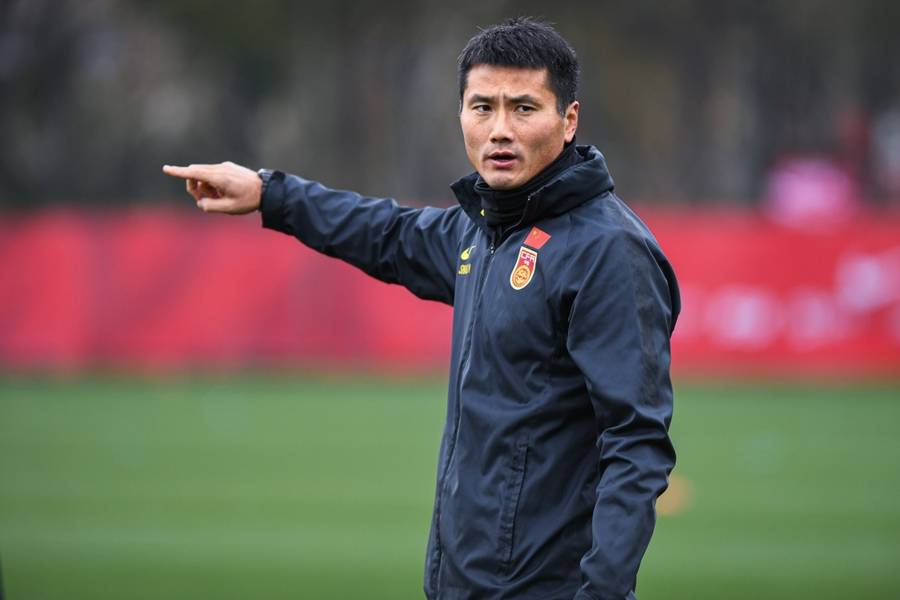 全球选聘四个月<strong></p>
<p>usdt汇率</strong>,招来只有一年执教经历的本土教练,国足新帅竟是邵佳一