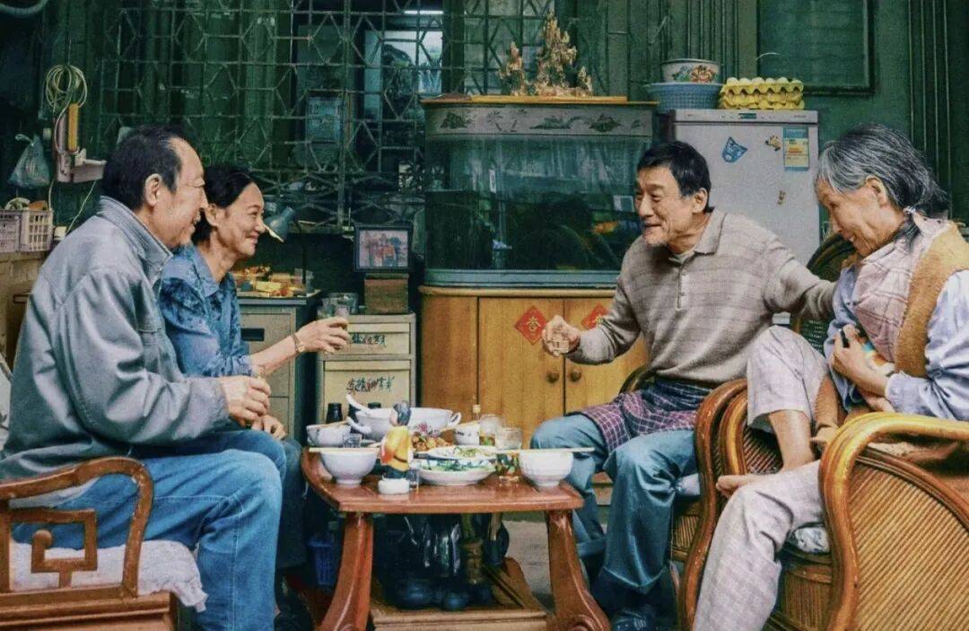 第一批丁克老后<strong></p>
<p>usdt浏览器</strong>,“伴侣能陪一程,但最后都要靠自己”