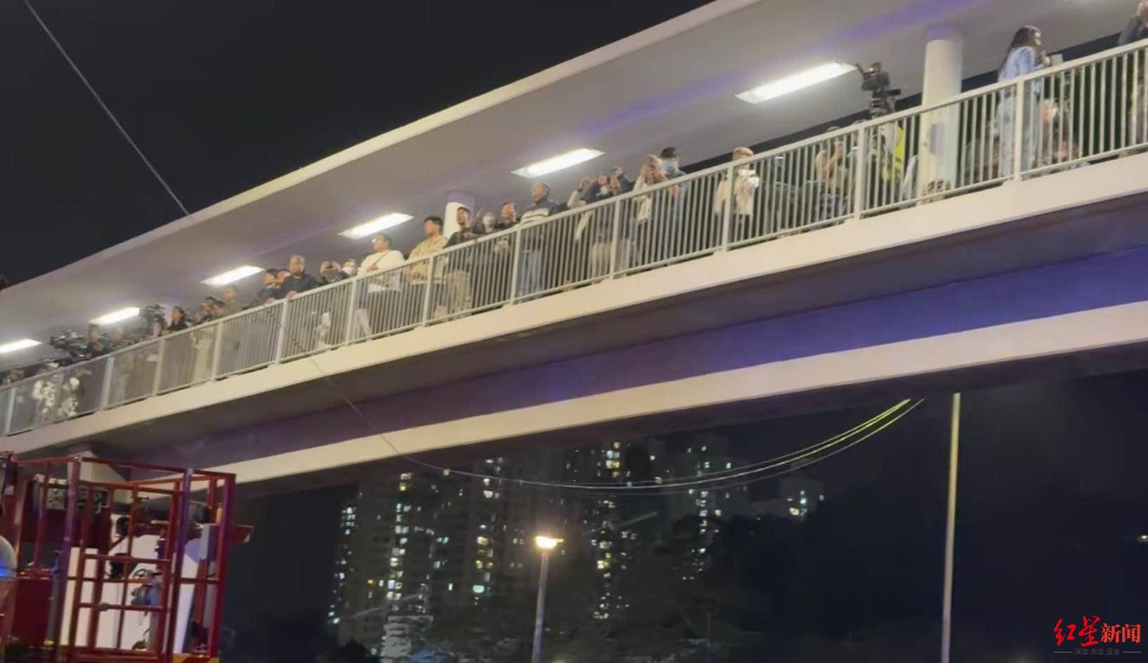 红星新闻实探香港宏福苑大火现场：警员称第一次遇到这么大火<strong></p>
<p>usdt交易</strong>，餐厅老板自发为救援人员送餐