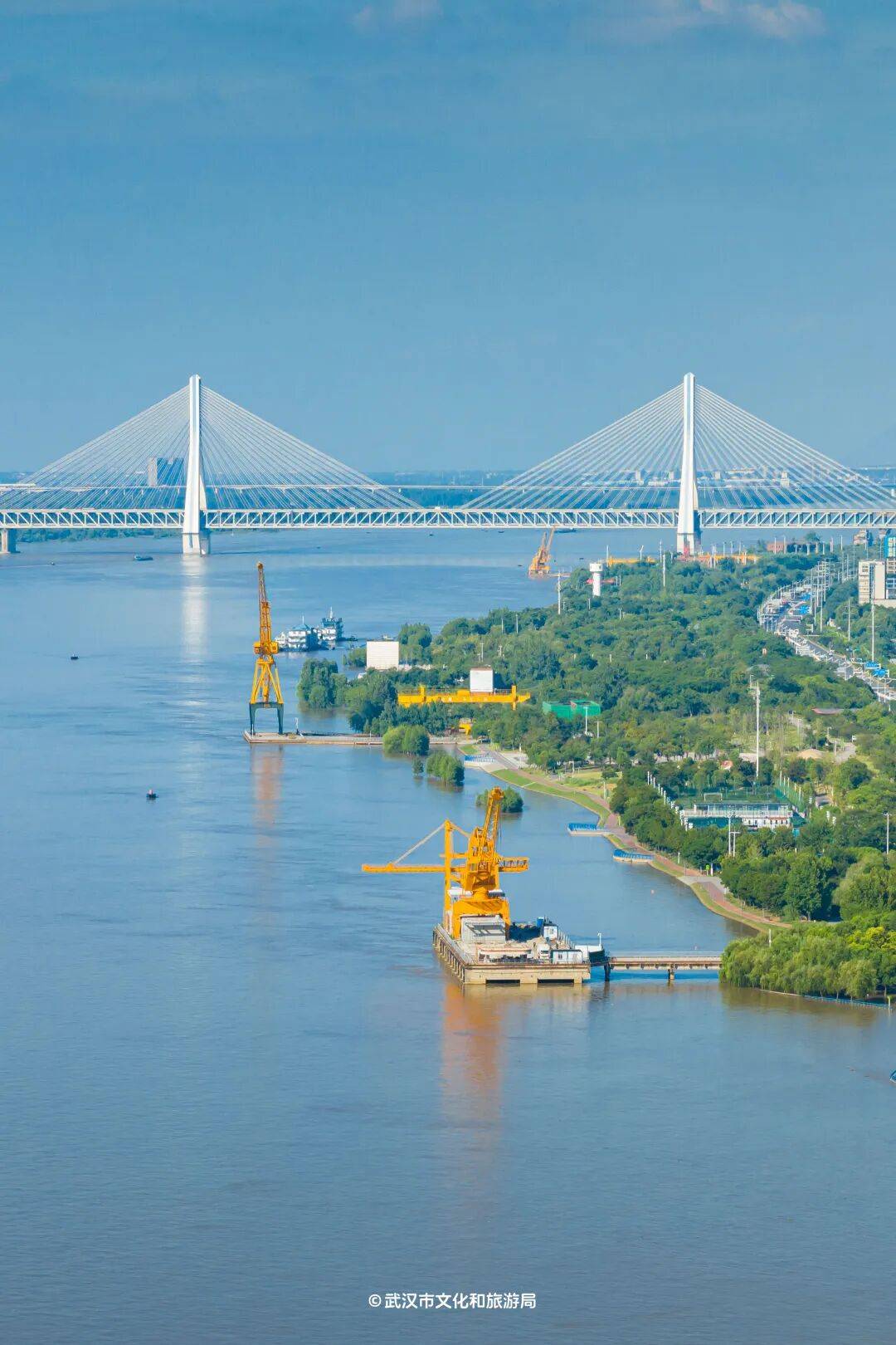 亚洲第一<strong></p>
<p>比特儿海外</strong>,世界第二,武汉地铁环线王有多牛?