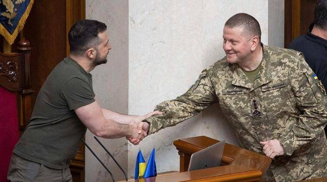 乌军前总司令警告：一旦俄乌冲突结束<strong></p>
<p>比特儿交易平台</strong>，乌克兰还有一场内战要打