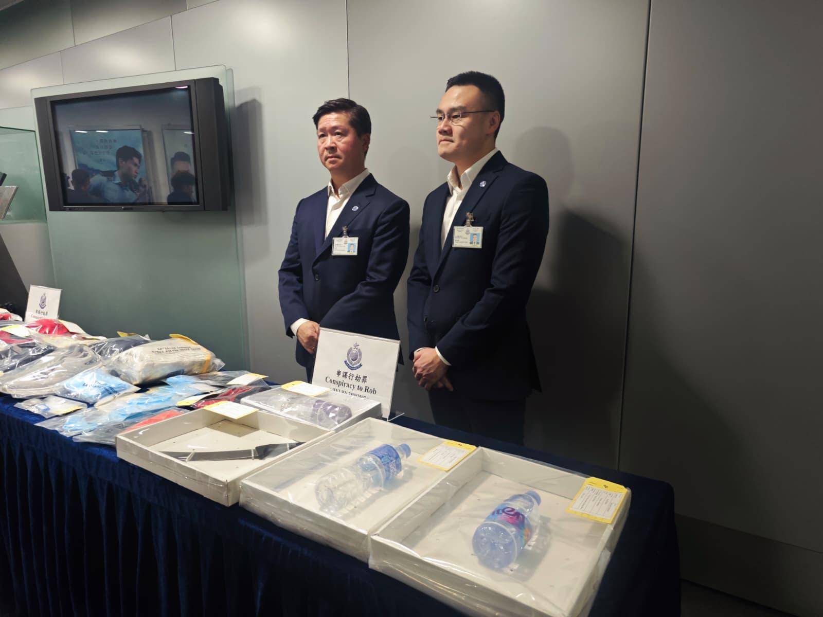 香港10亿劫案｜警方：15人被捕<strong></p>
<p>比特儿官网</strong>，属精心策划，抢劫过程仅30秒