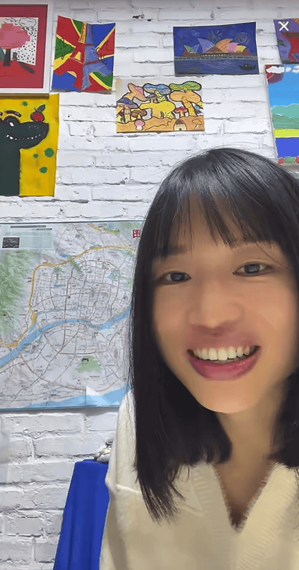 张水华辞职后携老公直播秀恩爱<strong></p>
<p>比特儿网站</strong>，称白岩松是自己恩人